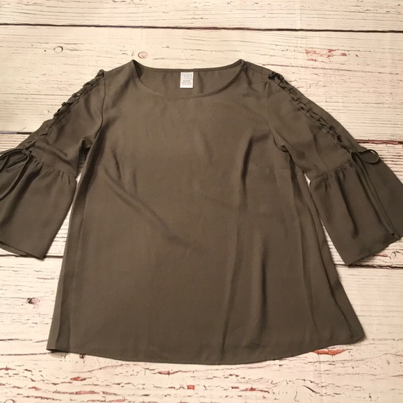Olive Top Bell Sleeves NWT! - Picture 2 of 6